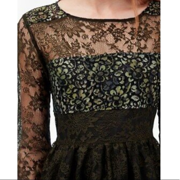 French Connection Molly Lace Fit & Flare Dress - Size 6 - Picture 4 of 16